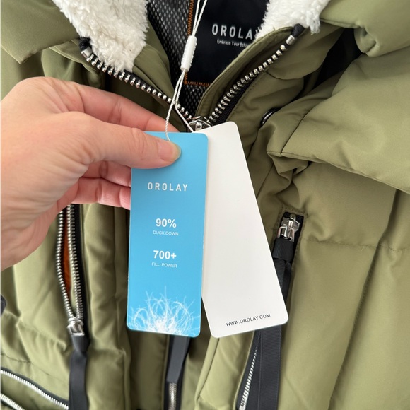 Stylish Olive Women's Puffer Jacket - Picture 2 of 4